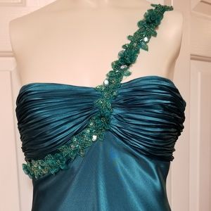 Gorgeous Teal Formal Maxi